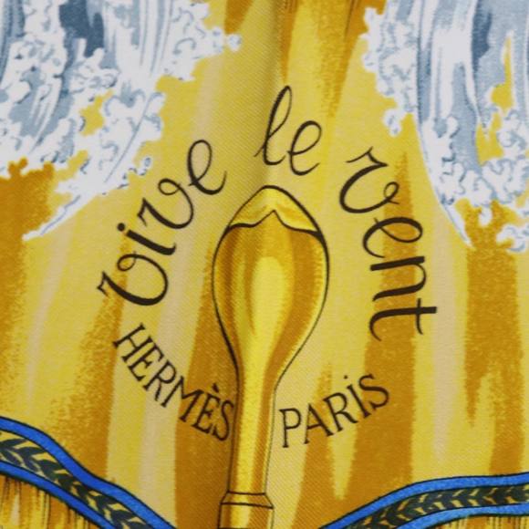 HERMES Carre 90 Scarf ""VIVE LE VENT"" Silk Red Auth fm3436 - Picture 11 of 14